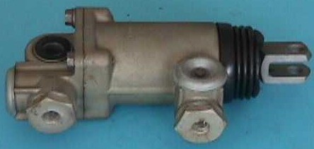 MM33039 Operating Cylinder Shaft – c/w Brass Bush